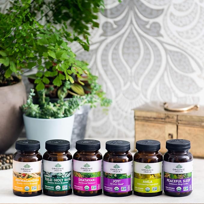 ORGANIC INDIA Peaceful Sleep Herbal Supplement - Deep Sleep Aid, Herbal Sleep Aid for Adults, Natural Sleep Aid Without Melatonin, Supports Sleep Cycles, USDA Certified Organic, Non-GMO - 90 Capsules
